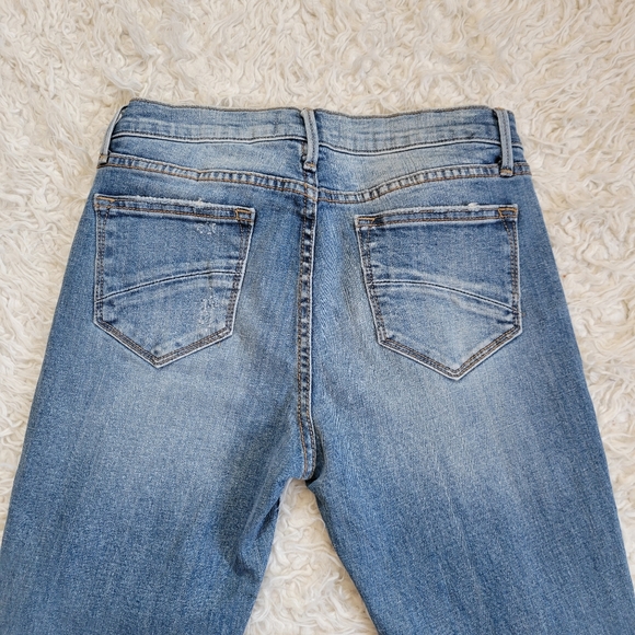 Driftwood Roxy Crop Flare Beaded Jeans Sz 26 - Picture 10 of 10